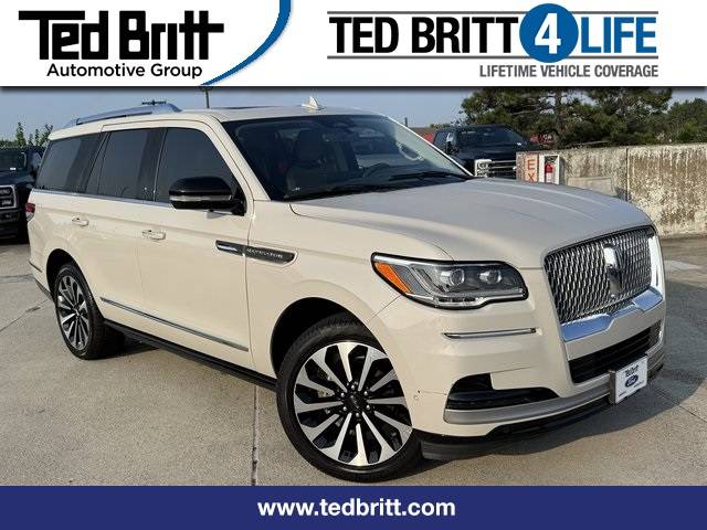 2022 Lincoln Navigator