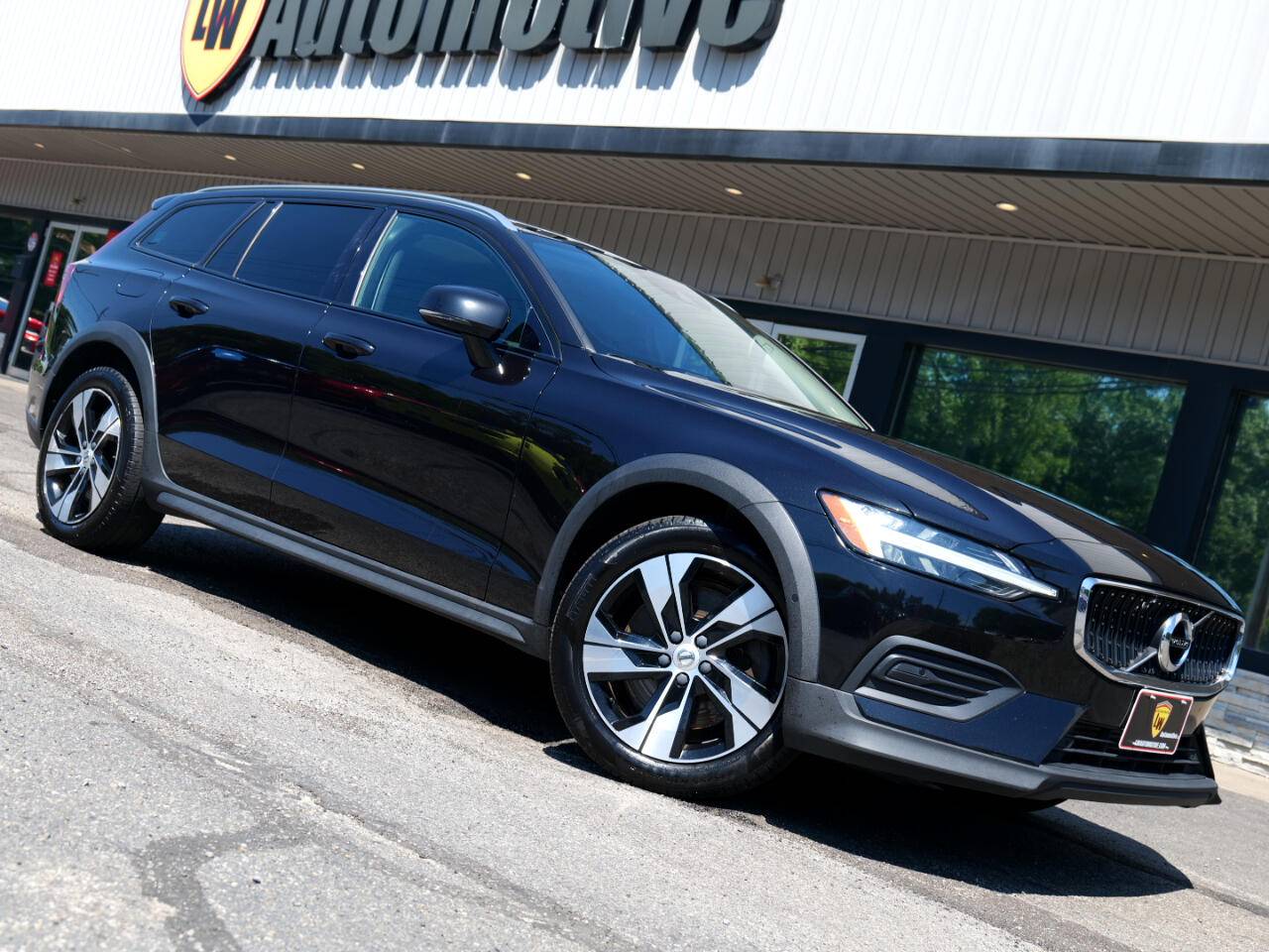 2020 Volvo V60 Cross Country
