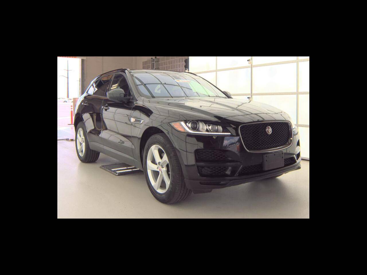 2018 Jaguar F-pace