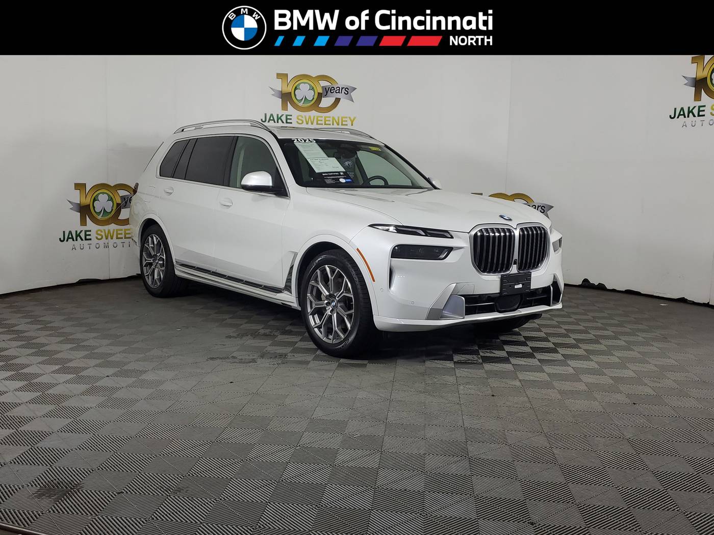 2025 BMW X7