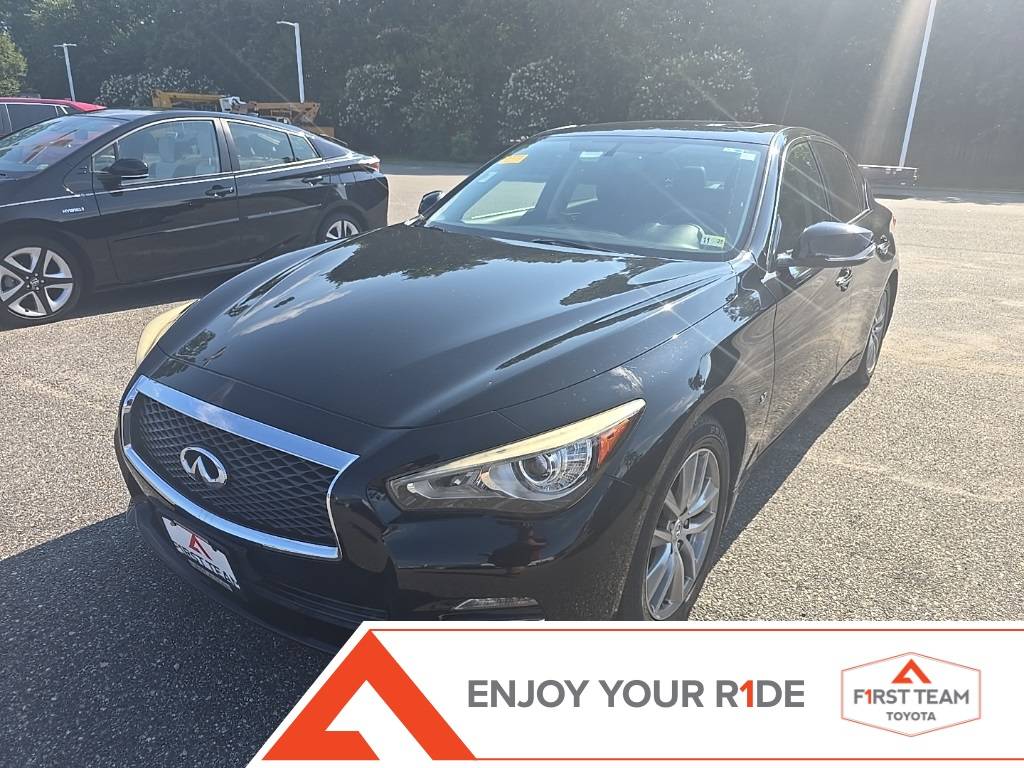 2015 Infiniti Q50