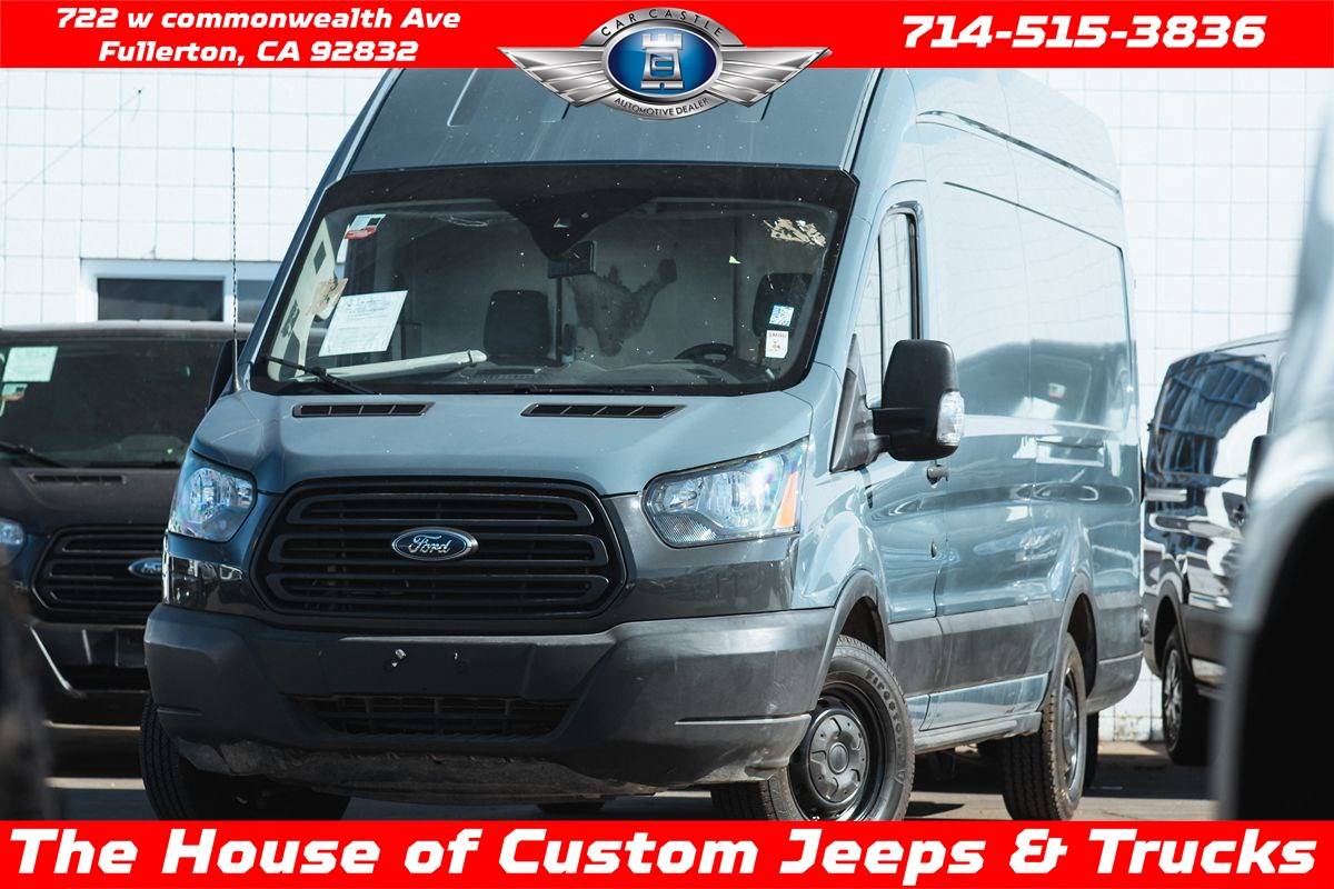 2019 Ford Transit Van