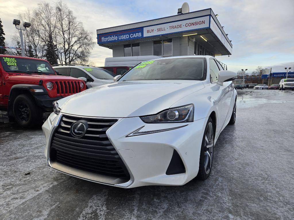2018 Lexus IS