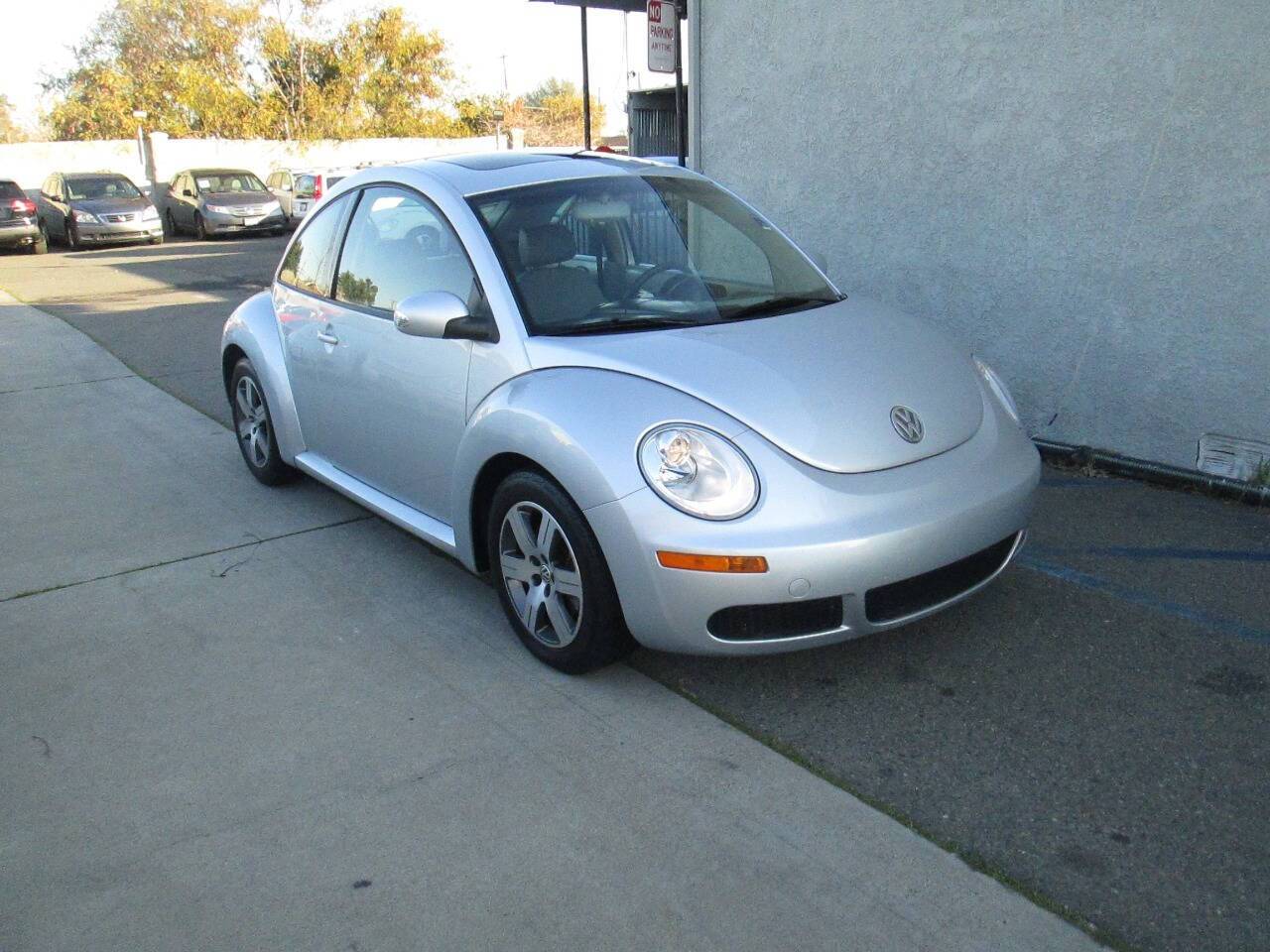 2006 Volkswagen New Beetle Coupe