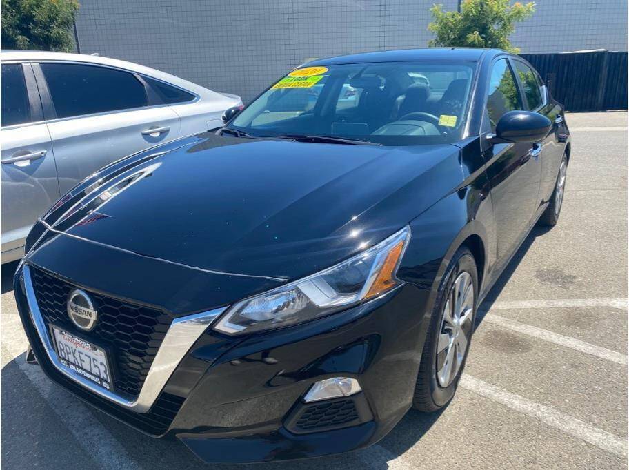 2020 Nissan Altima