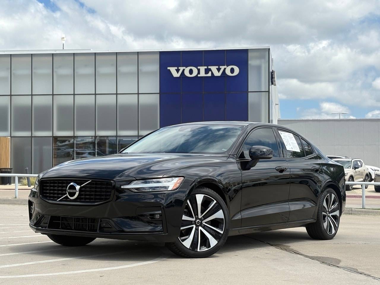 2022 Volvo S60