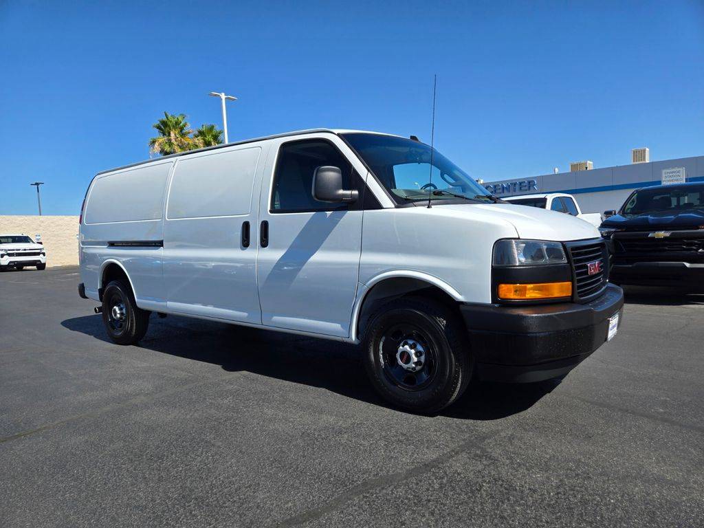 2023 GMC Savana Cargo Van