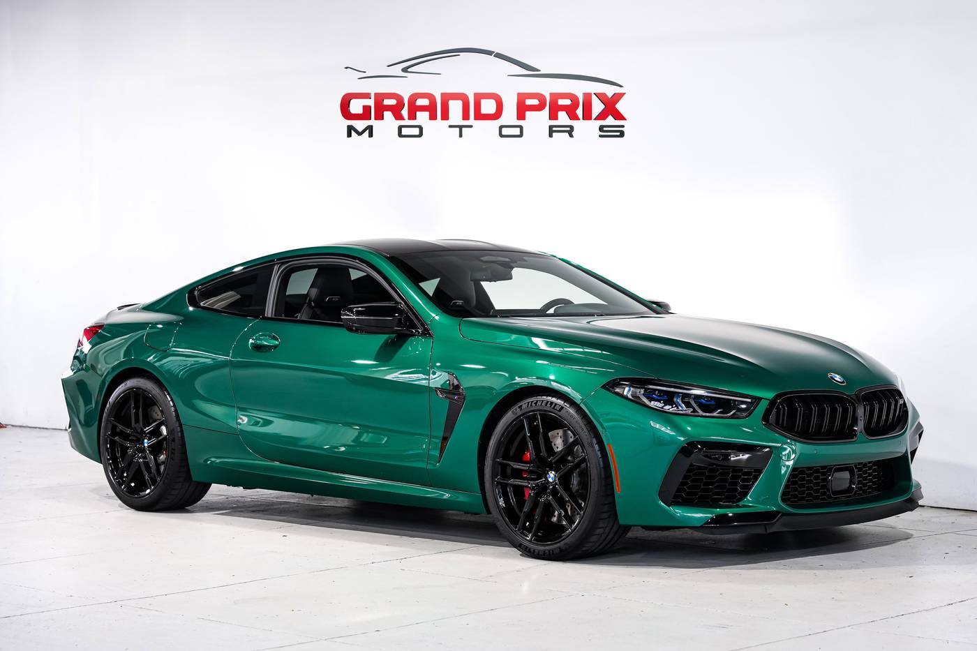 2024 BMW M8