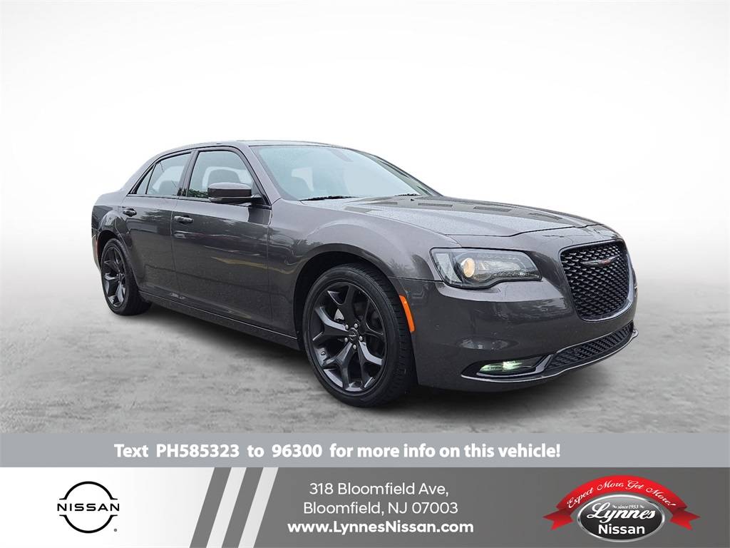 2023 Chrysler 300