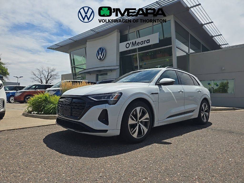 2024 Audi Q8 E-tron