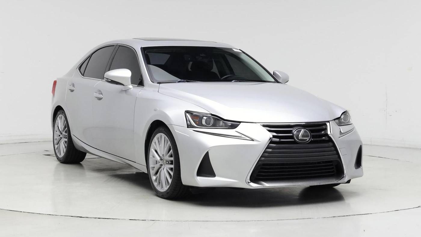 2017 Lexus IS