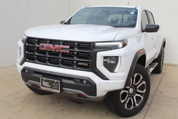 2023 GMC Canyon