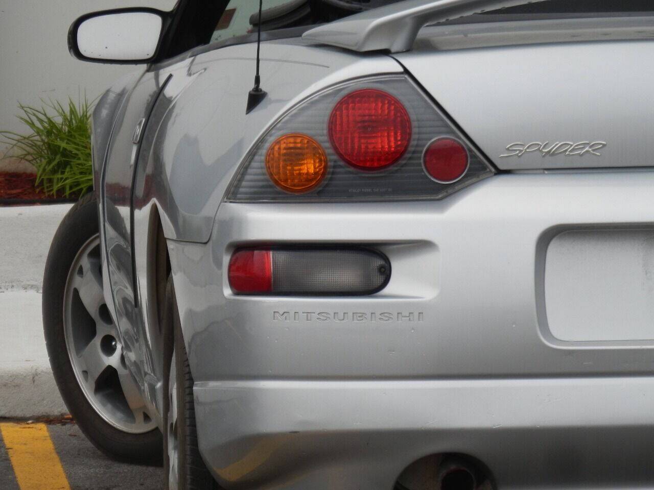 2003 Mitsubishi Eclipse
