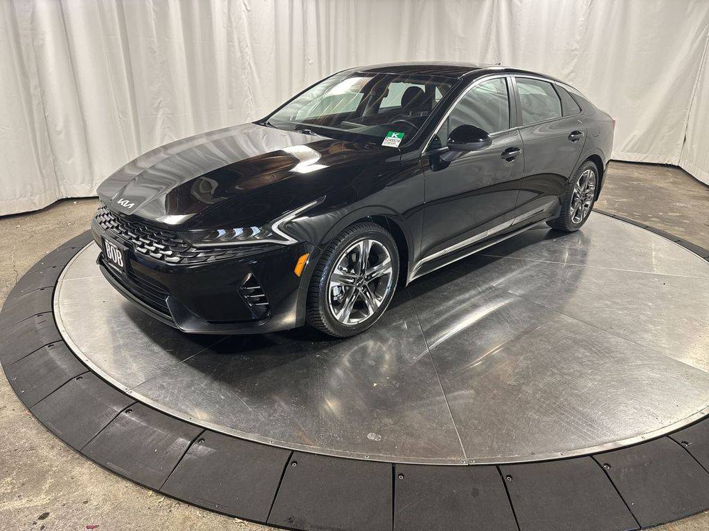 2022 Kia K5