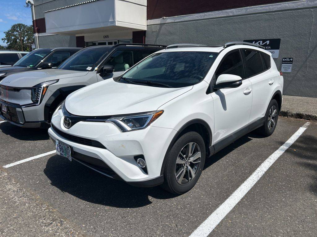2017 Toyota RAV4