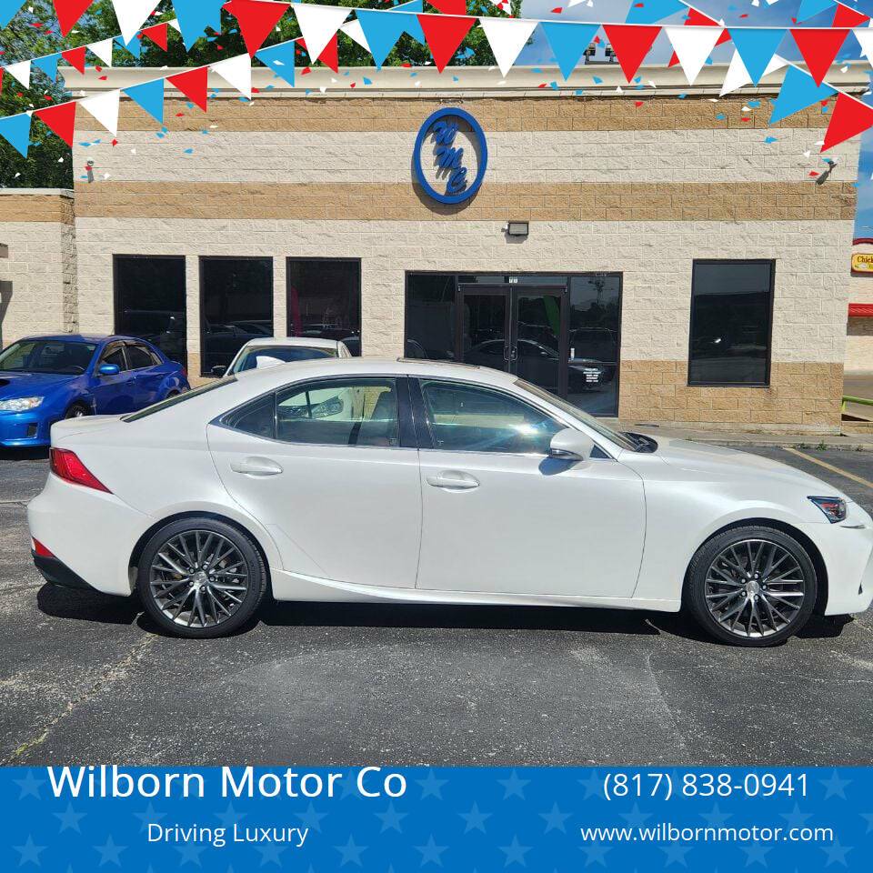 2017 Lexus IS