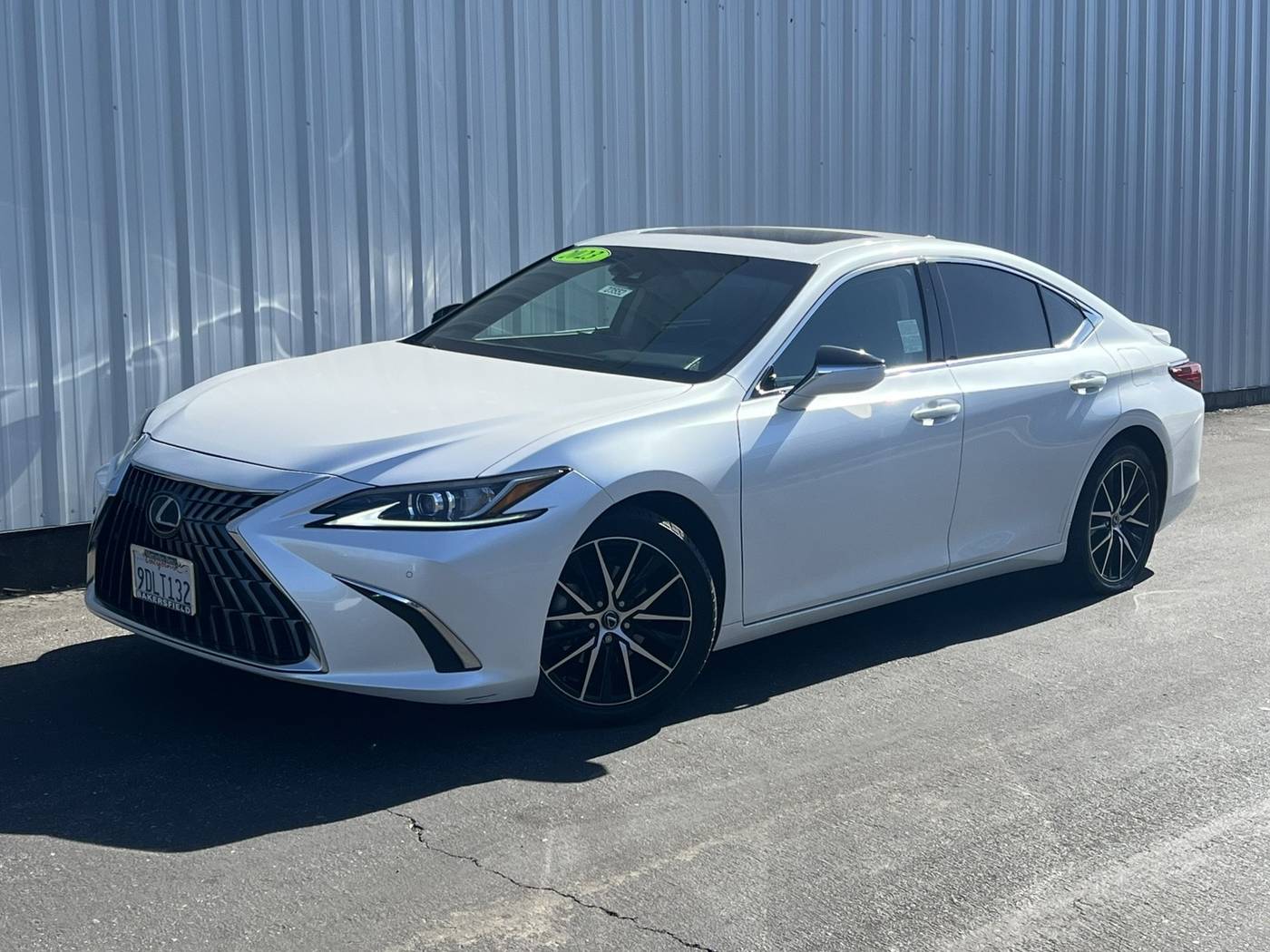 2023 Lexus ES