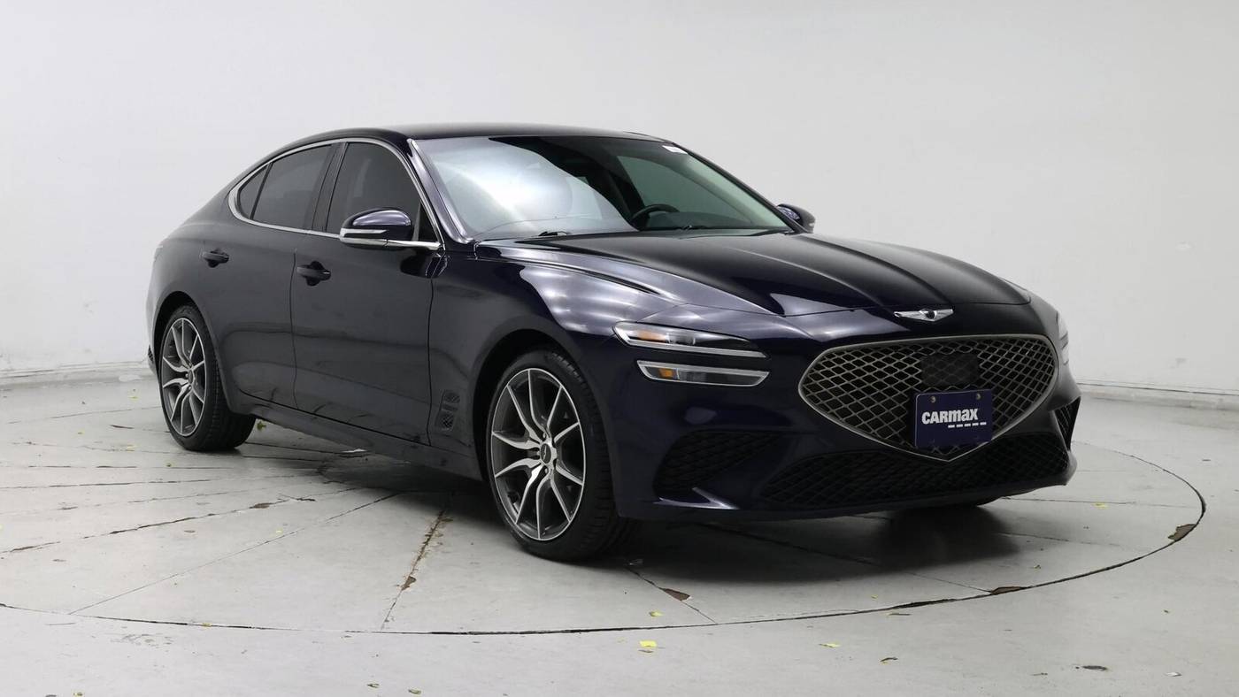 2023 Genesis G70