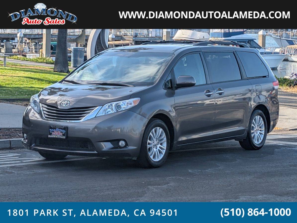 2012 Toyota Sienna