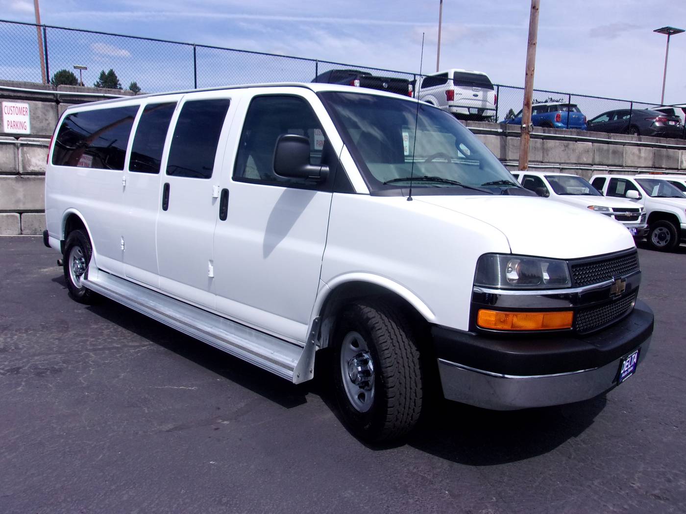 2016 Chevrolet Express Passenger