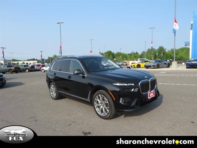 2025 BMW X7