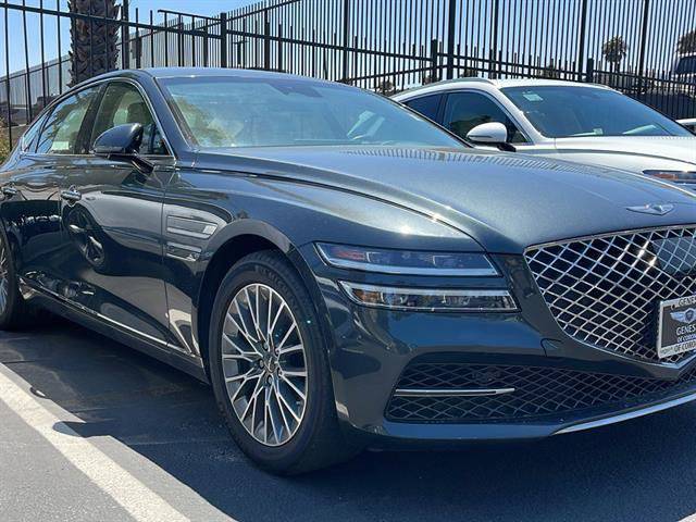 2023 Genesis G80