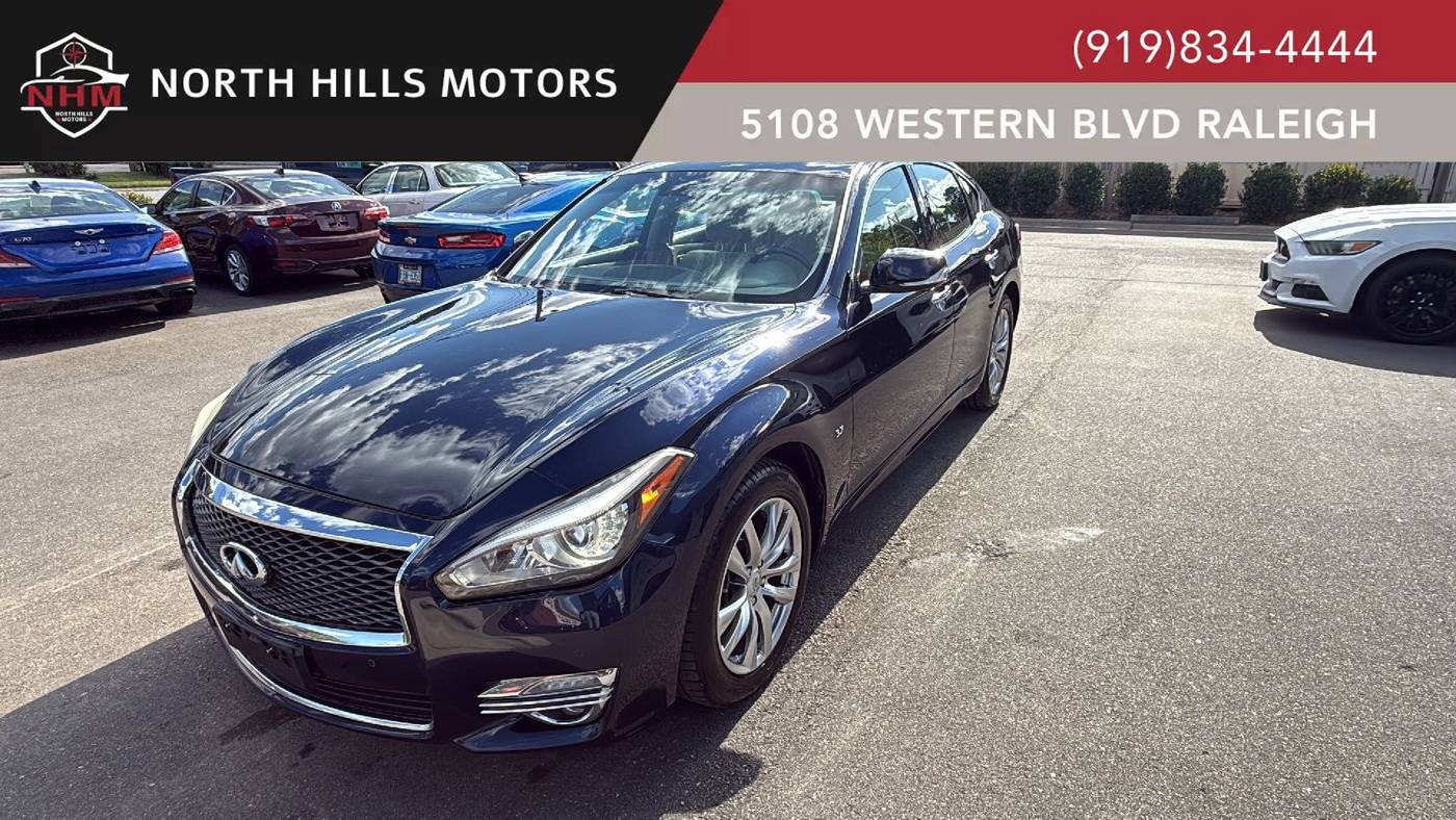 2015 Infiniti Q70
