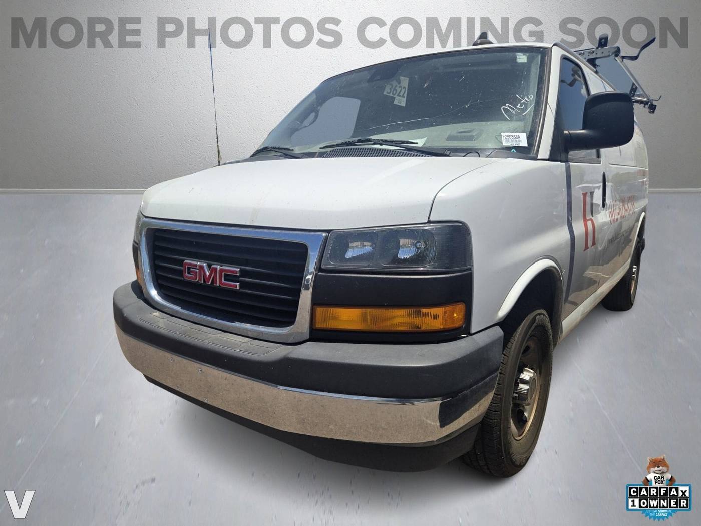 2021 GMC Savana Cargo Van