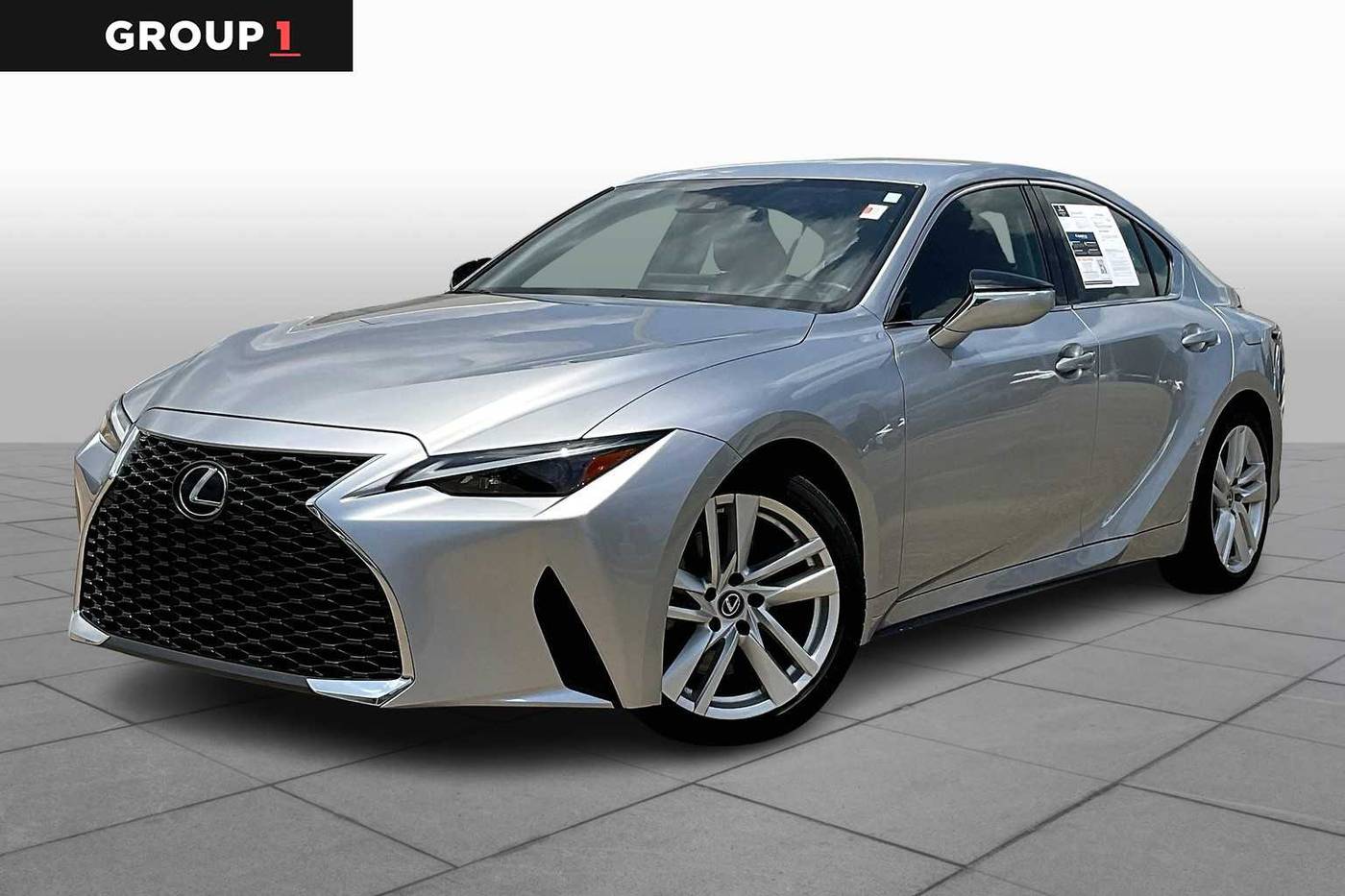 2022 Lexus IS