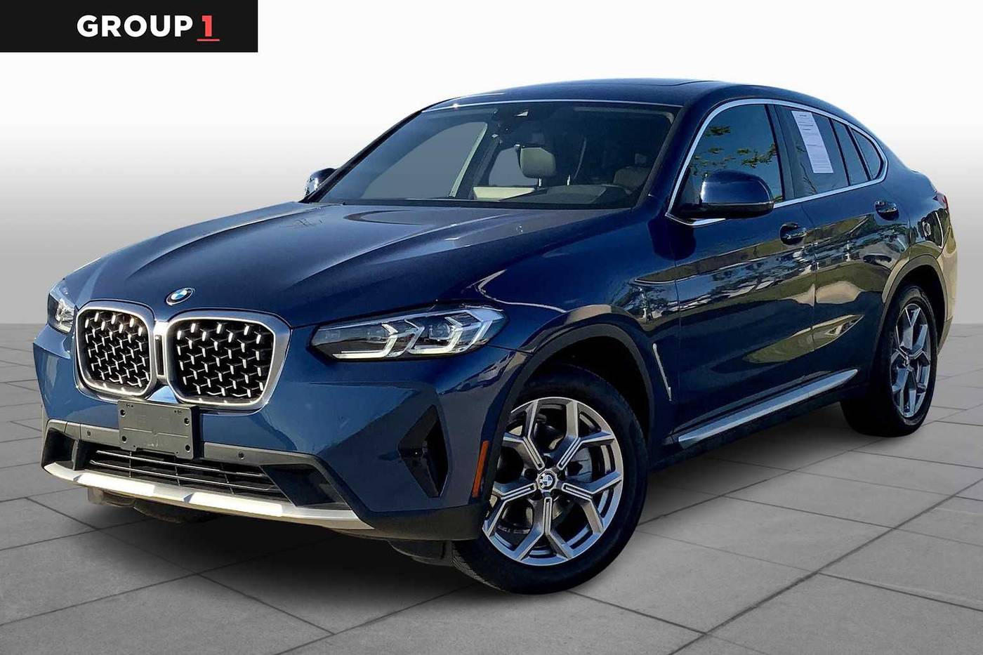 2023 BMW X4