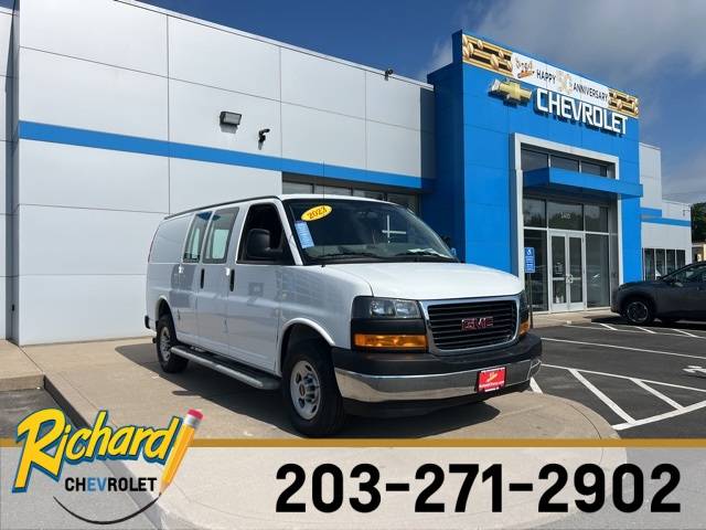 2023 GMC Savana Cargo Van