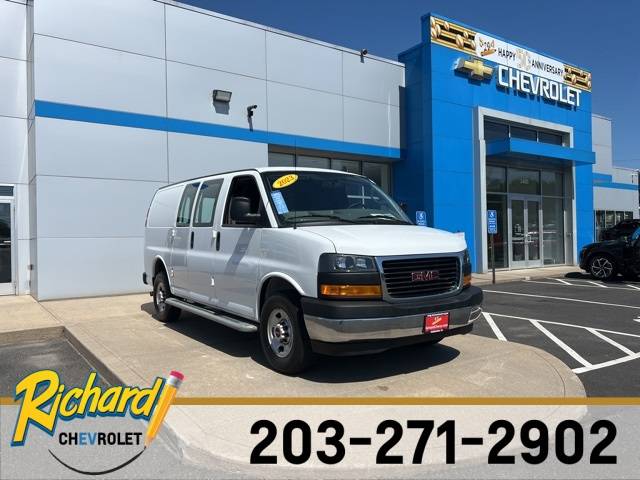 2023 GMC Savana Cargo Van