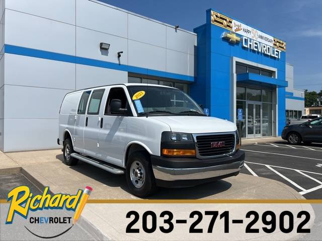2023 GMC Savana Cargo Van