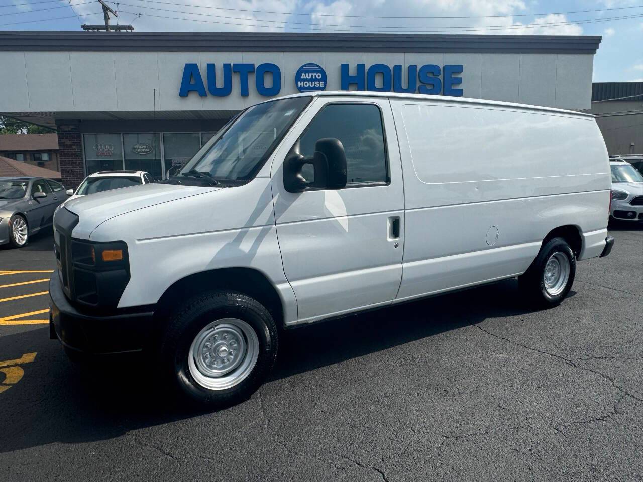 2014 Ford Econoline Cargo Van