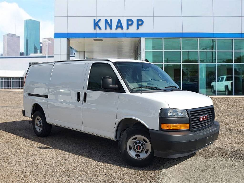 2023 GMC Savana Cargo Van