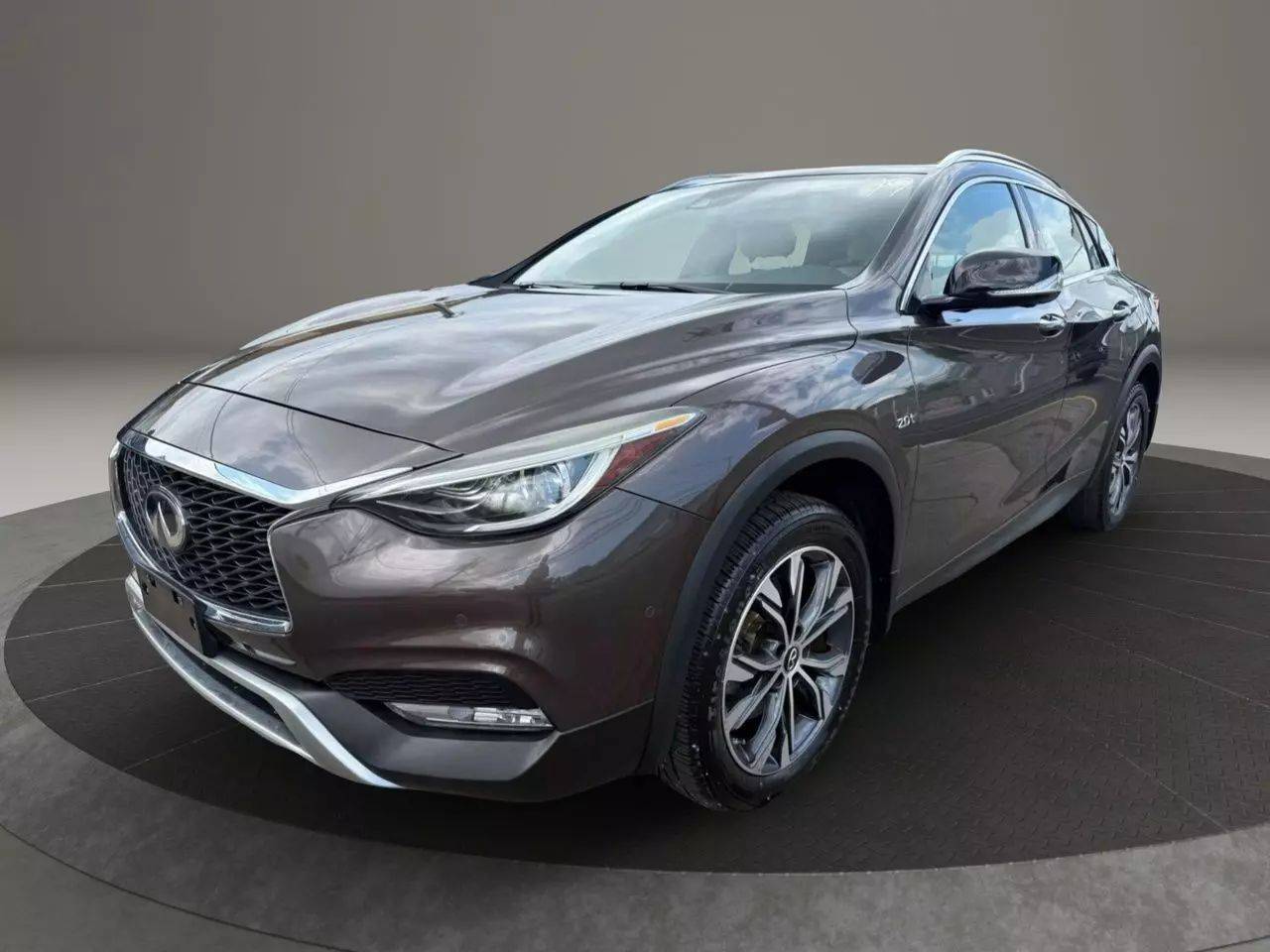 2017 Infiniti QX30