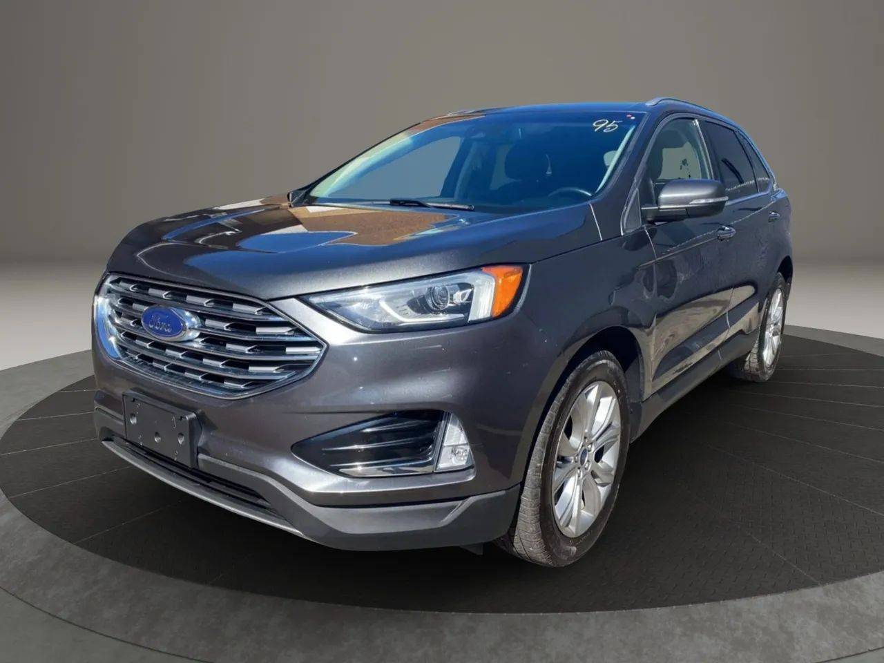 2019 Ford Edge