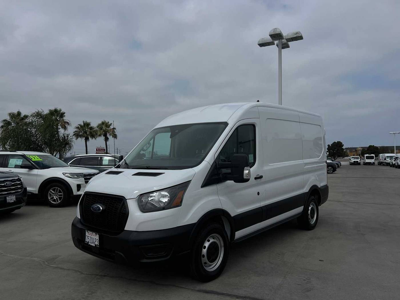 2022 Ford Transit Cargo Van