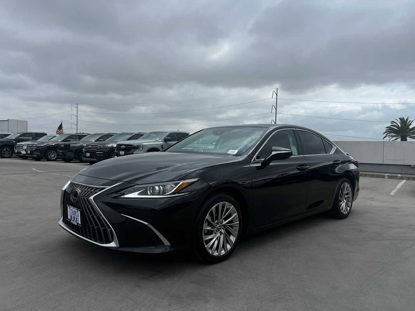 2023 Lexus ES