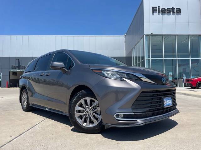 2023 Toyota Sienna