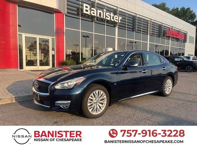 2015 Infiniti Q70L