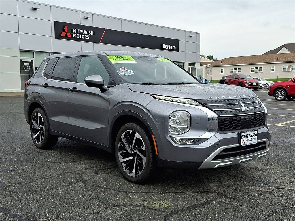 2022 Mitsubishi Outlander