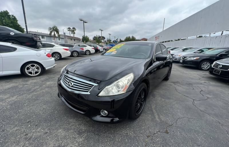 2012 Infiniti G25 Sedan