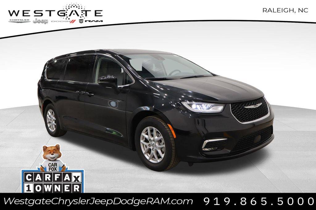 2023 Chrysler Pacifica