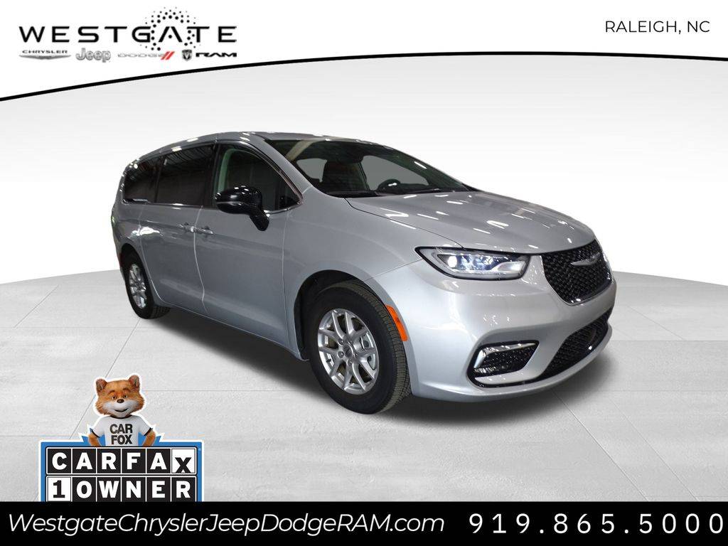 2024 Chrysler Pacifica