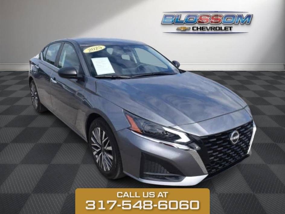 2025 Nissan Altima