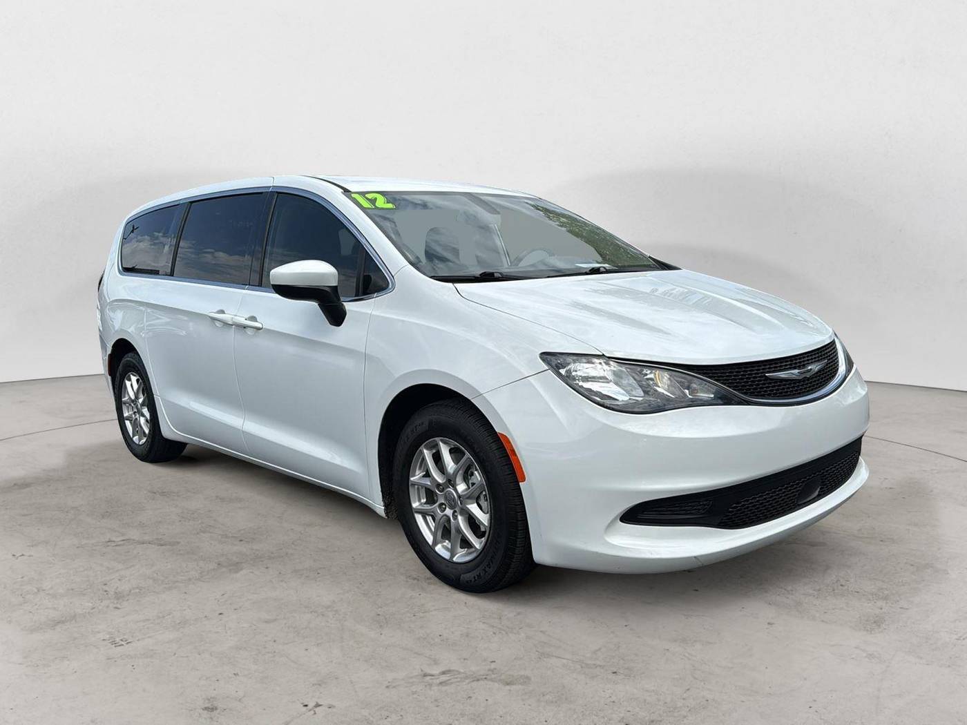 2021 Chrysler Voyager