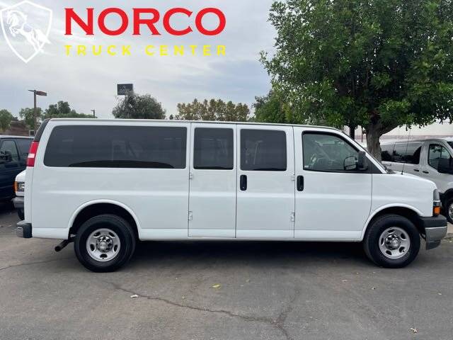 2017 Chevrolet Express Passenger