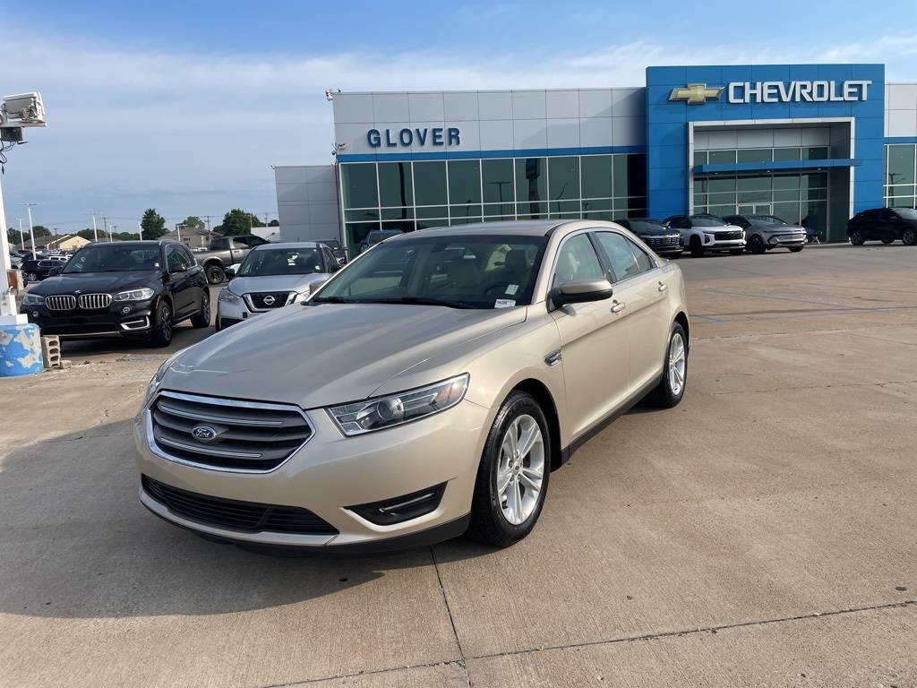 2018 Ford Taurus