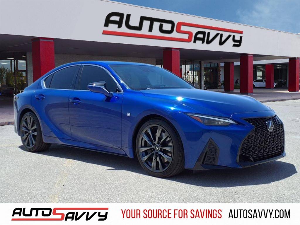 2021 Lexus IS
